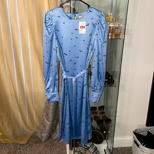 Long sleeve mid length dress